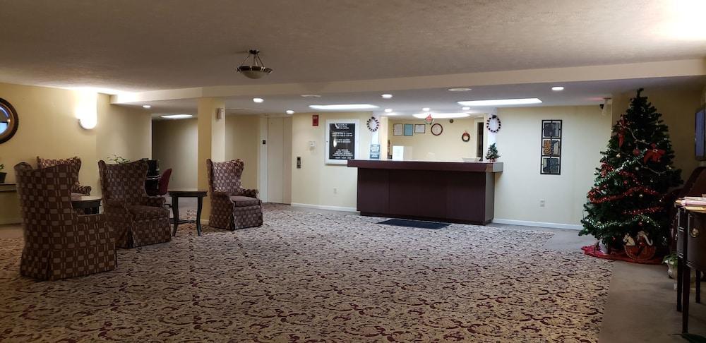 Econo Lodge Inn & Suites Groton Extérieur photo